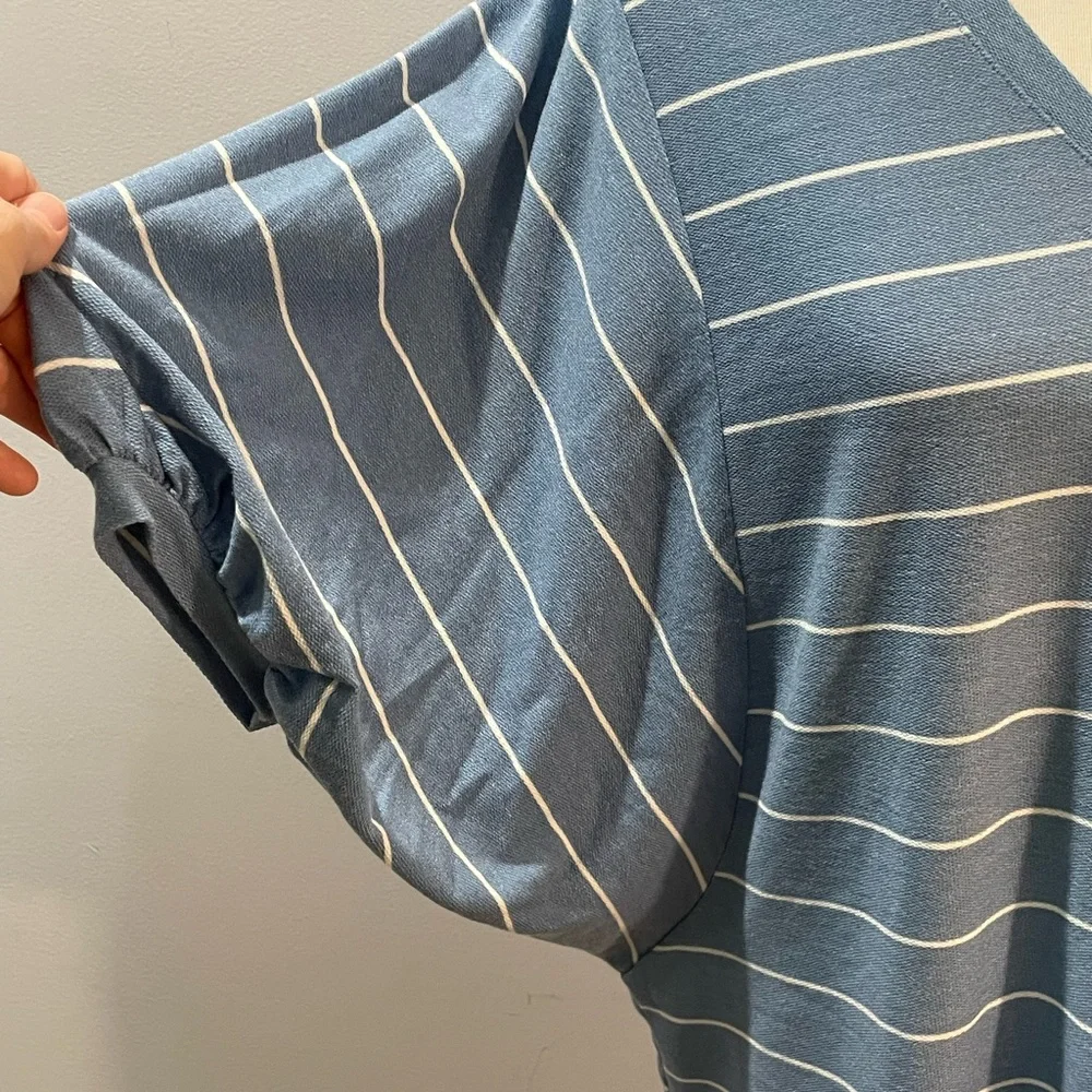 NWT LuLaRoe Renee Top